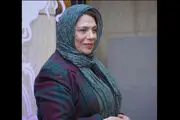 گوهر خیراندیش در پشت صحنه فیلمی در کالیفرنیا