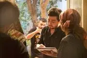 بازیگر «زی زی گولو» هم کارگردان شد/ تصاویر
