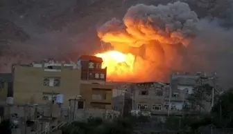 حملات جنگنده‌های سعودی به مناطق مسکونی یمن