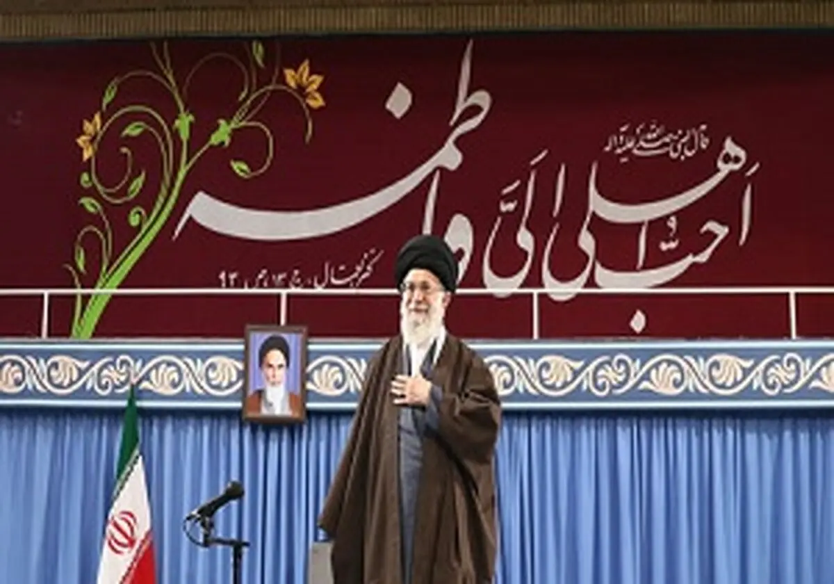 جمعی از مداحان و ذاکران اهل‌بیت با رهبر معظم انقلاب دیدار کردند
