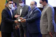 تقدیر وزیر کار از مدیرعامل شرکت صبا فولاد خلیج فارس
