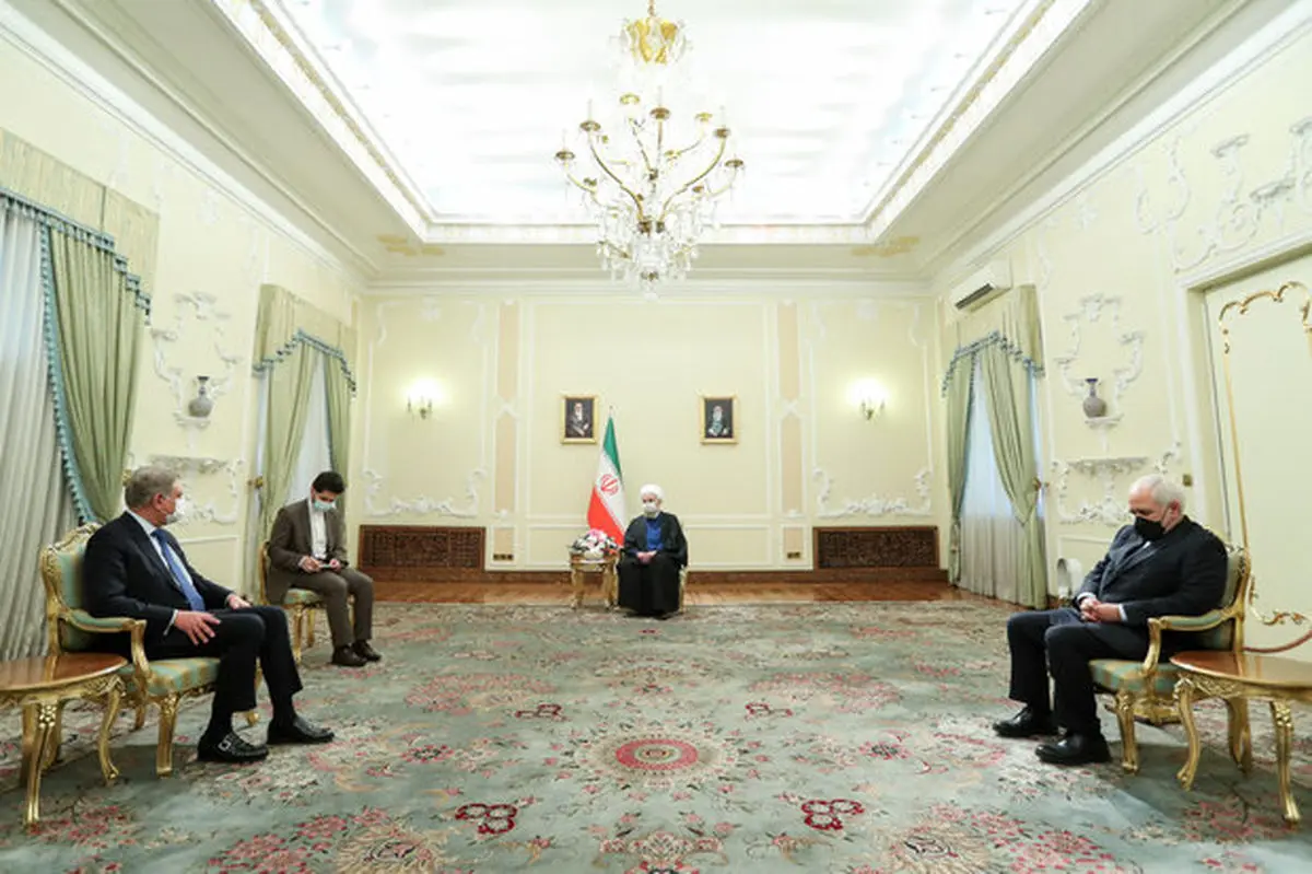 روحانی: ایران آماده تامین انرژی پاکستان است
