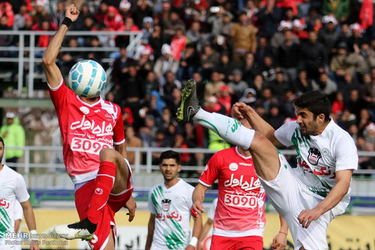 هافبک پرسپولیس در بازی فولاد غایب خواهد بود
