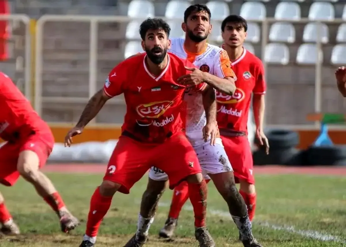 نبرد داغ برای زیر و رو کردن جدول لیگ دسته یک