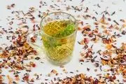 بهترین زمان مصرف دمنوش گزنه برای لاغری | ۶ فایده برای لاغری