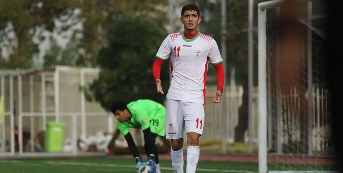 آریا برزگر به باشگاه پرسپولیس رفت