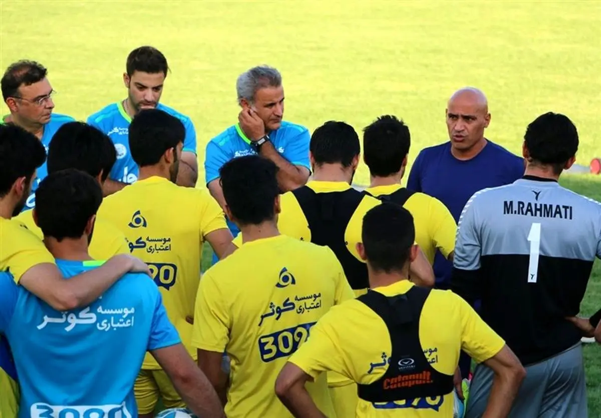 استقبال گرم از استقلالیها در مشهد