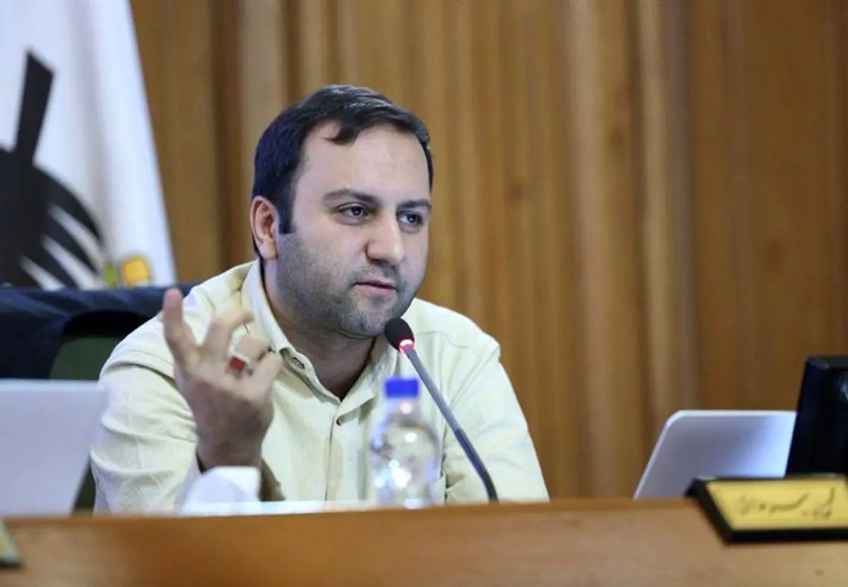 کنایه جالب پیرهادی به تعطیلات زود هنگام شورای پنجم تهران