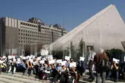 تجمع آموزشیاران نهضت سوادآموزی مقابل مجلس