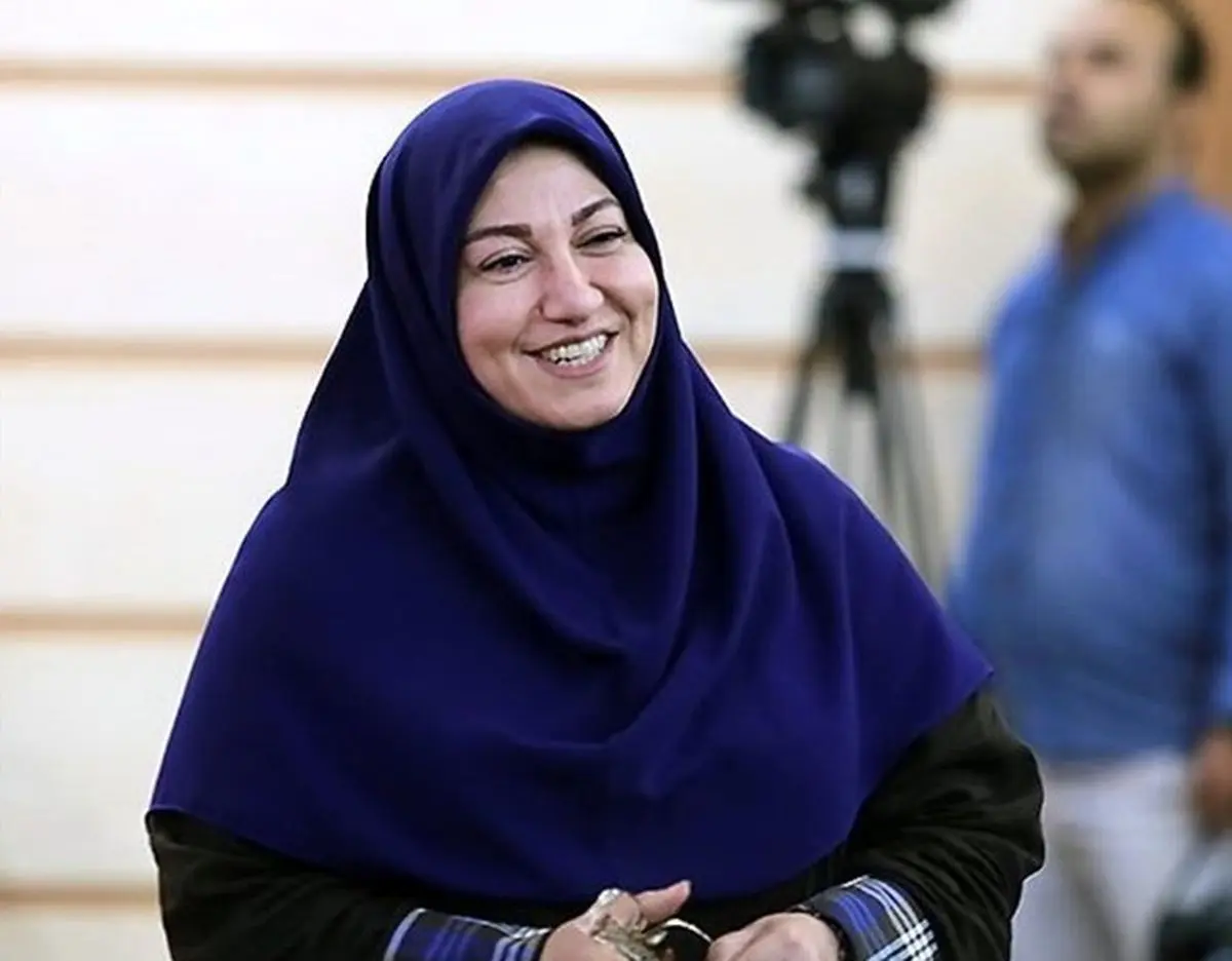 خانم مجری کرونا را شکست داد!/ عکس