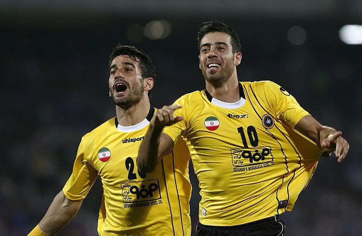 محبوبترین ستاره استقلال زرد پوشید!