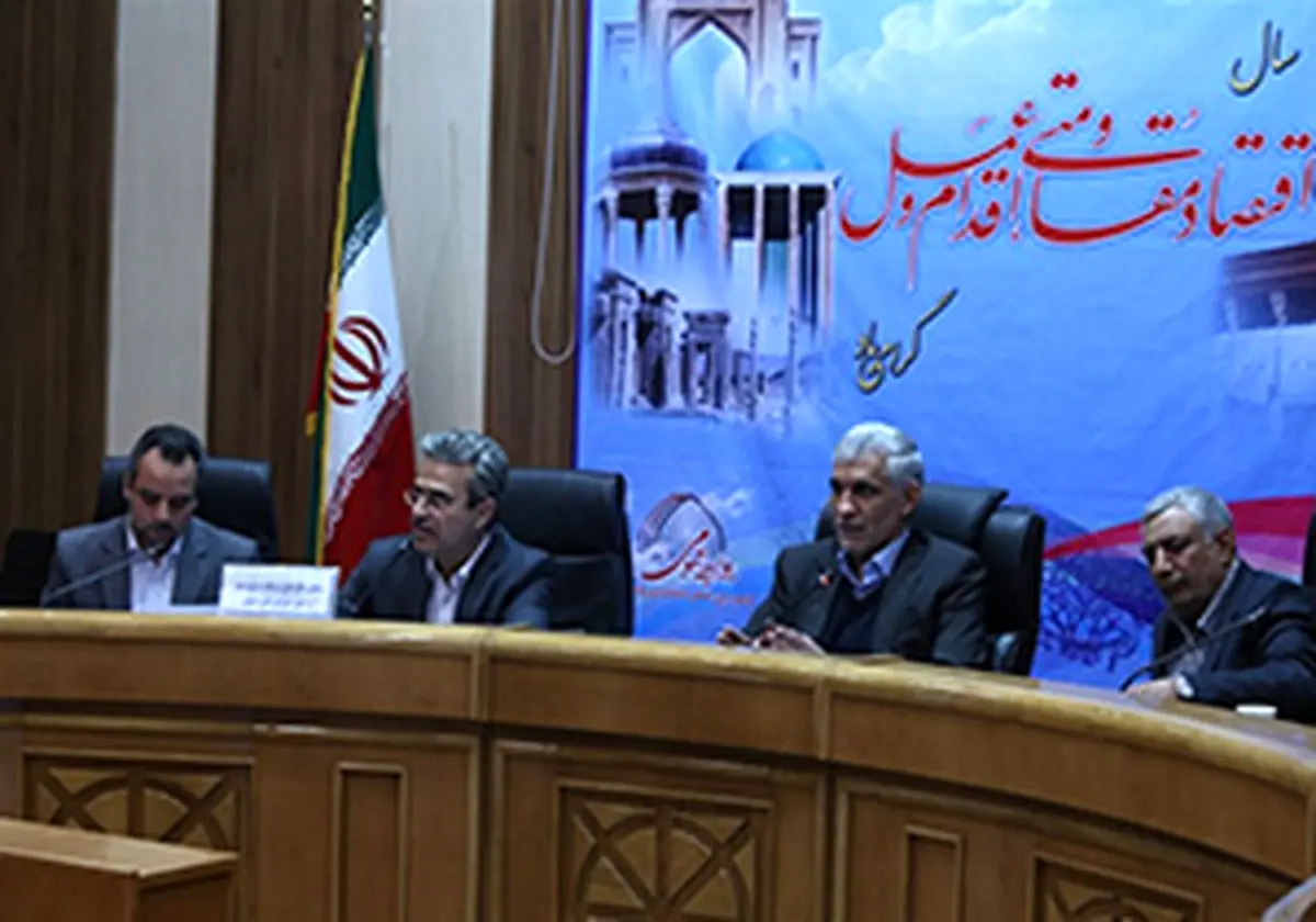 برخورد با پیمانکاران کم کار در خنج 