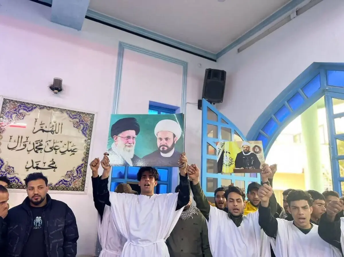 تصاویری از تجمع عراقی‌های کفن‌پوش برای دفاع از «حریم اسلام و رهبری»