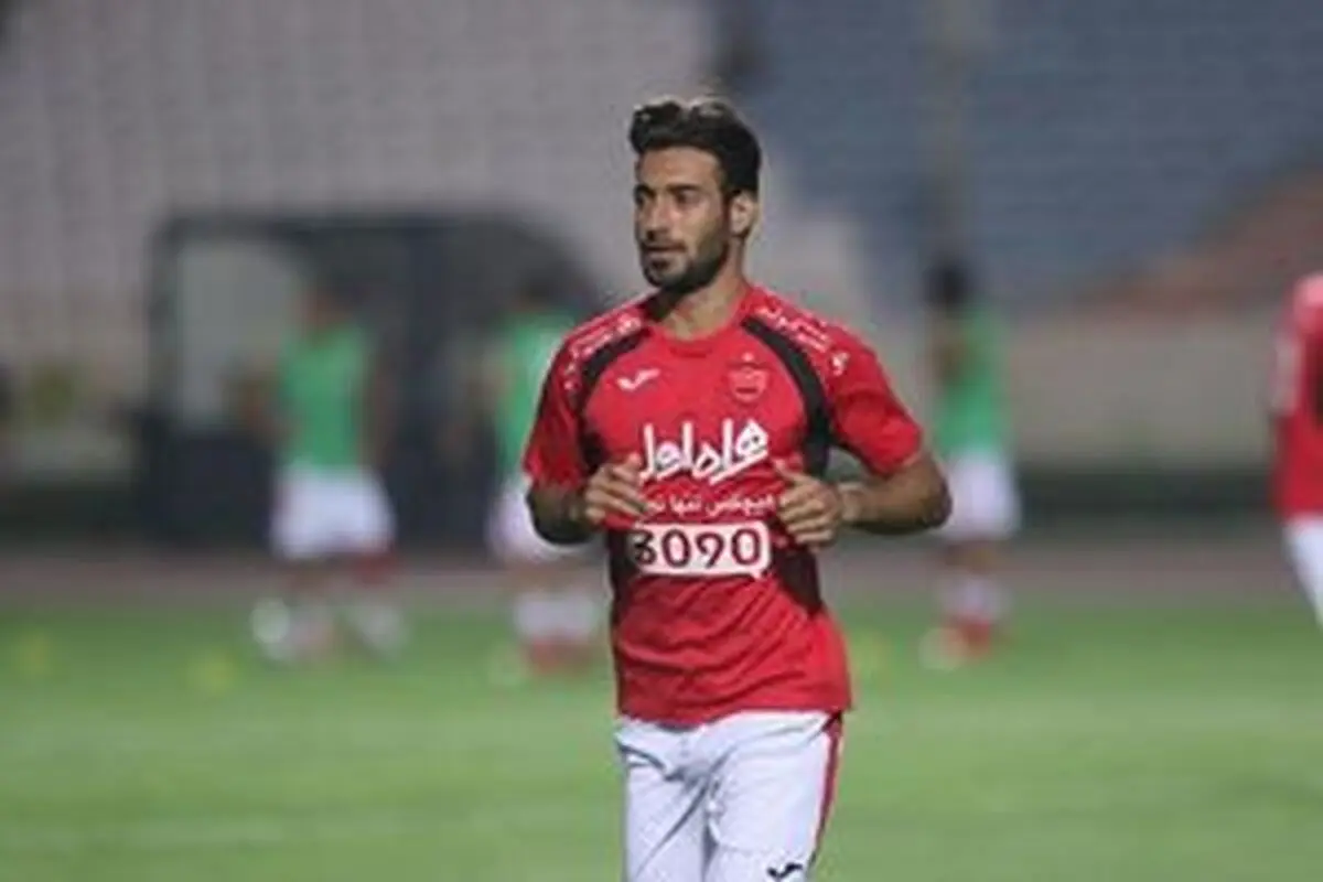 ادعای جالب مدافع پرسپولیس: همه داوران رفقای ما هستند!