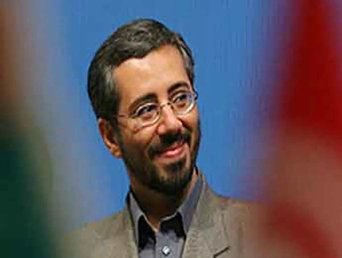 لنکرانی سخنان حسینیان را شوخی دانست
