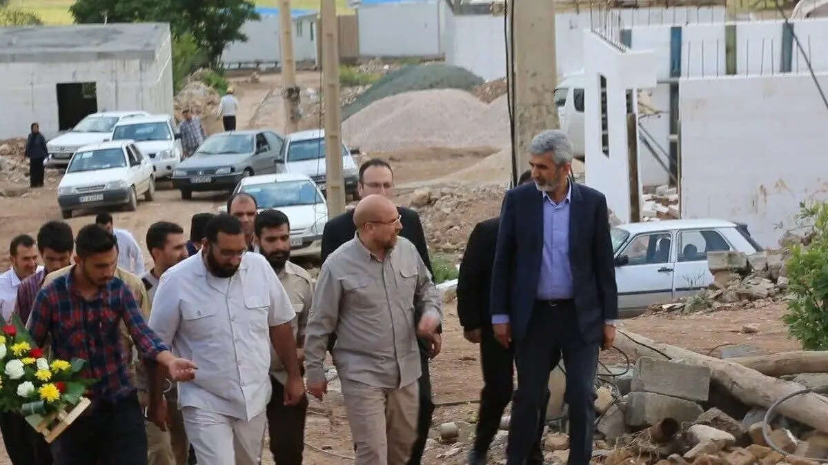 سومین حضور قالیباف در مناطق زلزله زده کرمانشاه+عکس