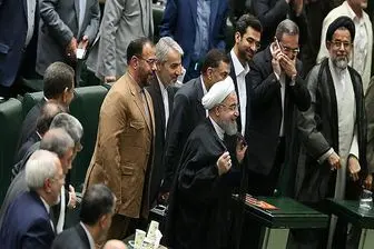 چرا اصلاح‌طلبان حاضر نیستند مسؤلیت دولت روحانی را بپذیرند؟