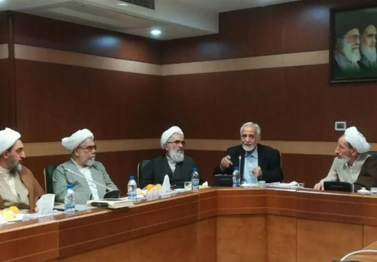 بررسی مفاسد اقتصادی کشور در مجلس خبرگان