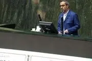 ایزدخواه: ۶۵ درصد نقدینگی کشور محصول فعالیت بانک‌های خصوصی است