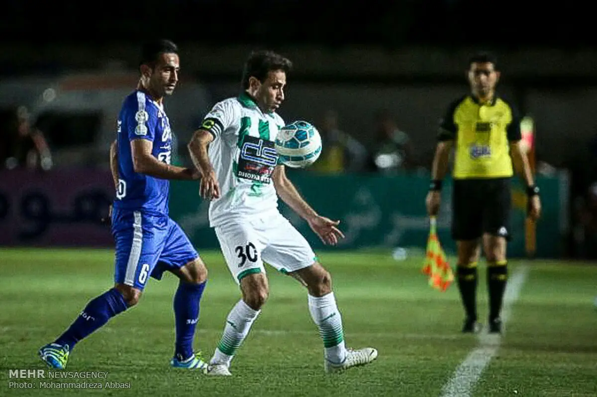 منصوریان مدافع پرسپولیس را می خواهد