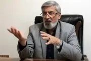احمدی نژاد التزام عملی به نظرات رهبری ندارد/ الگو برداری از طرح پوتین و مدودف