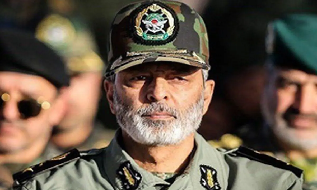 بازدید امیر سرلشکر موسوی از دانشگاه فرماندهی و ستاد ارتش