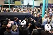 وداع با پیکر مرحوم دعایی در حسینیه جماران
