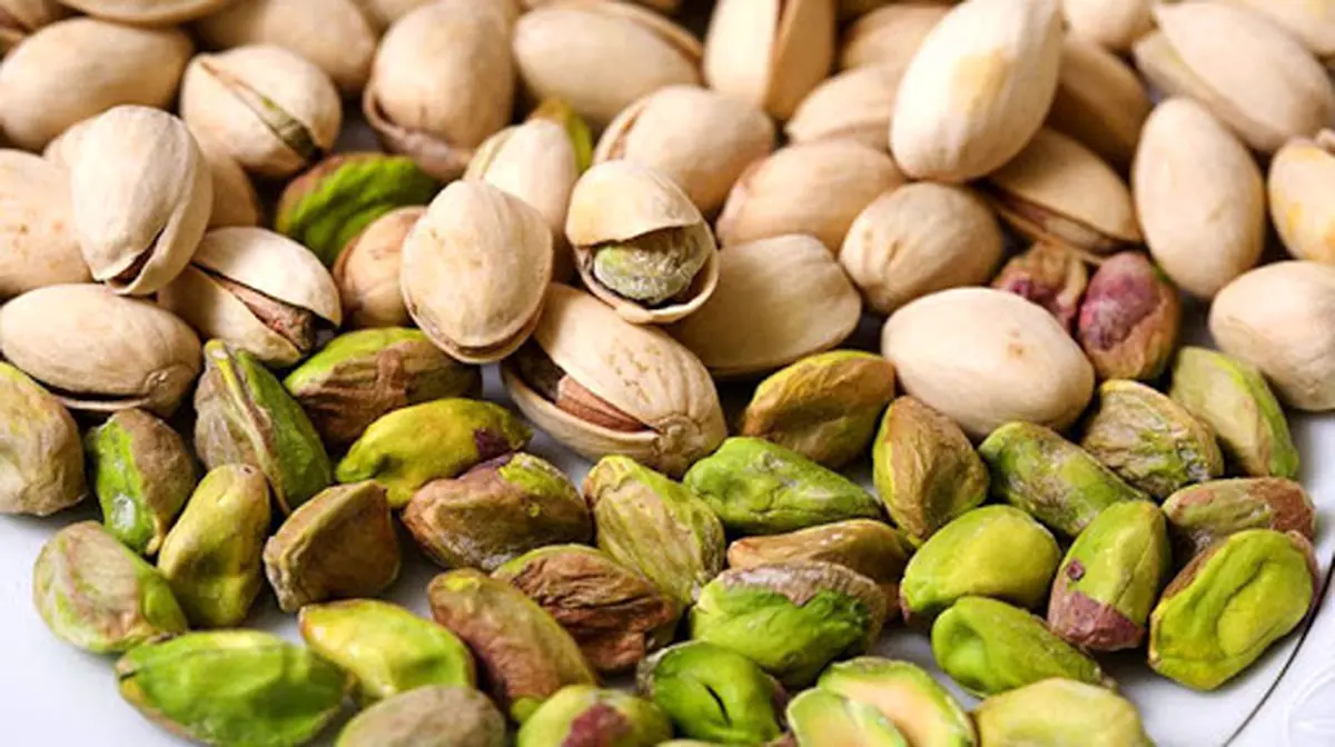 ممنوعیت خوردن پسته برای این افراد!