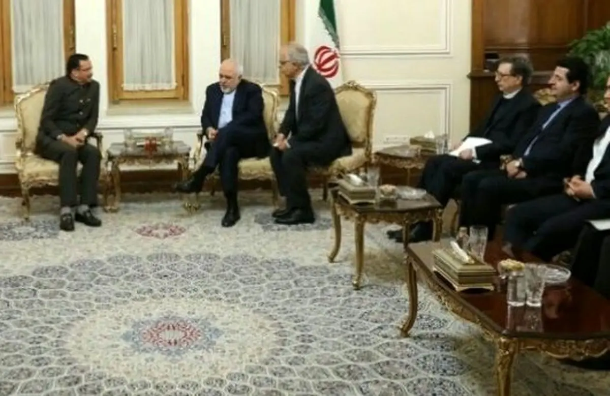 تسلیم استوارنامه سفیر ونزوئلا به ظریف