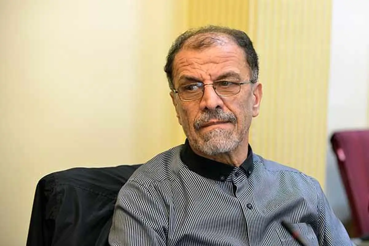 چپ کردن ماشین رهبرانقلاب توسط محافظ جدید!/فیلم