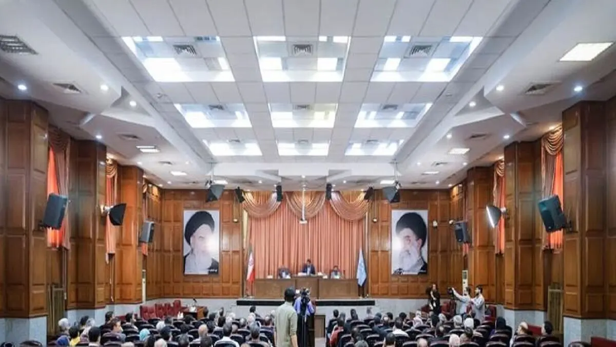 دادگاه رسیدگی به پرونده متهمان ریگان خودرو برگزار شد/ اذعان متهم پرونده به خرید سهام از طریق پرداختی‌های مردم
