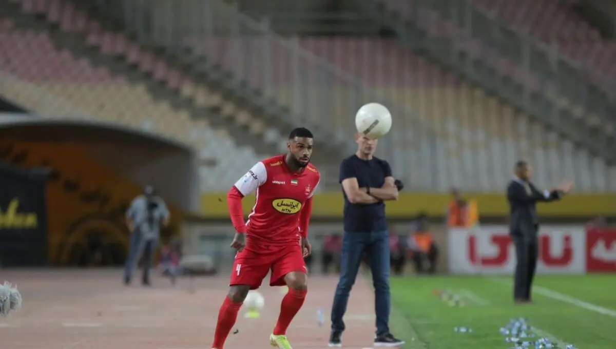 اخبار پرسپولیس| عواقب بازگشت ستاره هلندی به جمع سرخ‌ها
