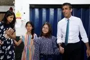 نخست‌وزیری که دو برابر پادشاه انگلیس ثروت دارد