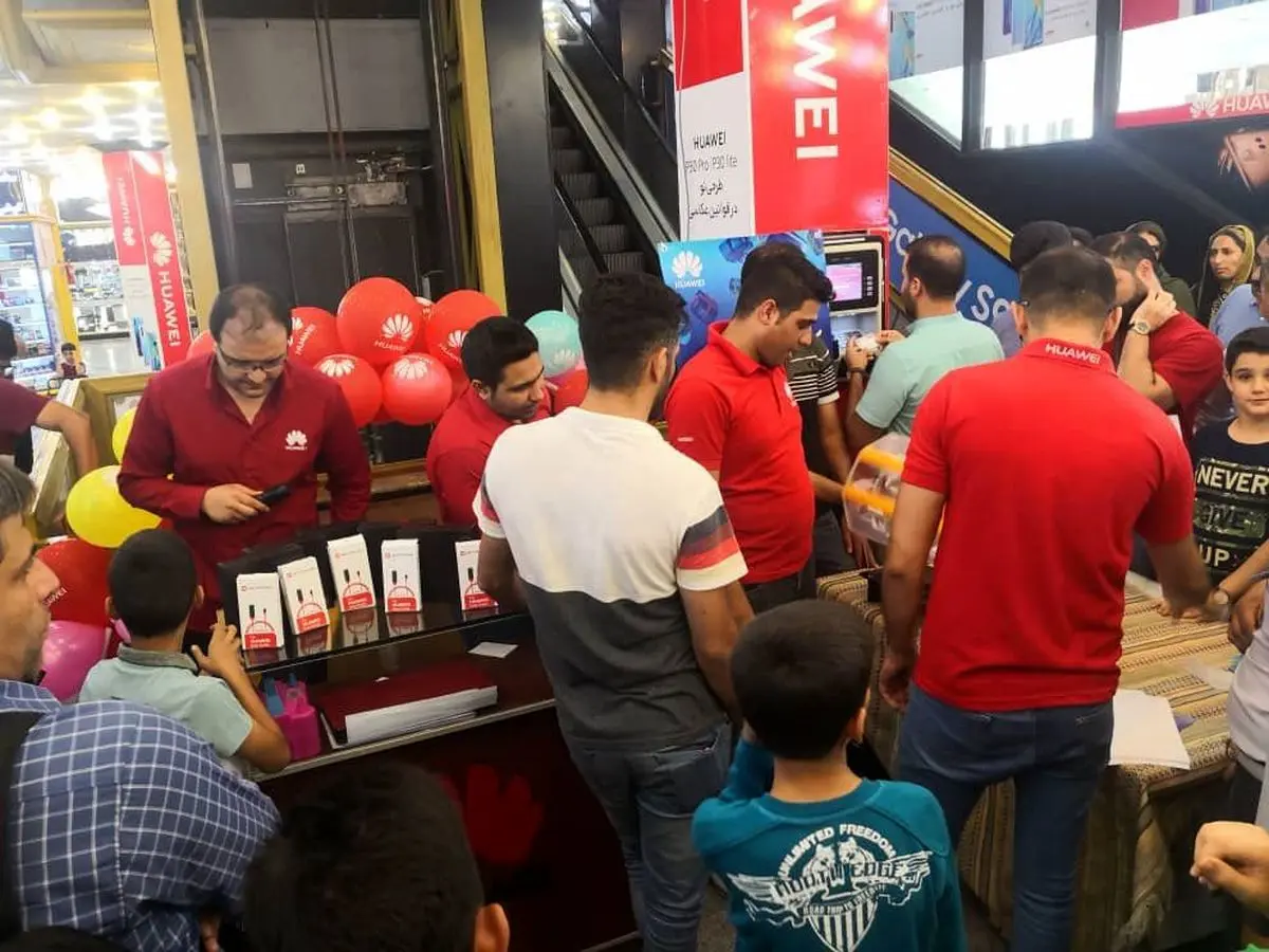 هر هفته با رویداد "یک عمر با هوآوی"