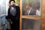 یادگار امام خمینی (ره) به شهدای دفاع مقدس ادای احترام کرد