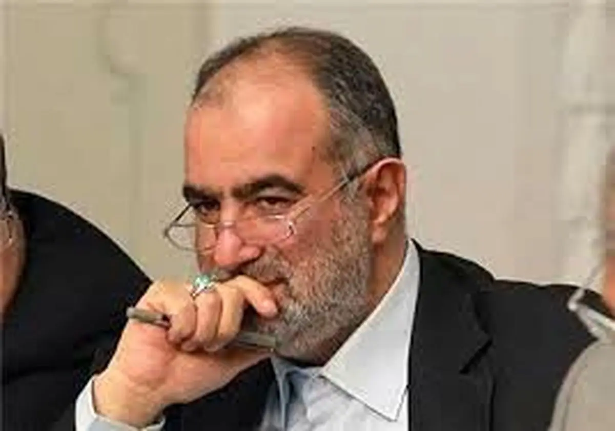 واکنش توییتری آشنا به دیدار امروز روحانی با فرماندهان سپاه