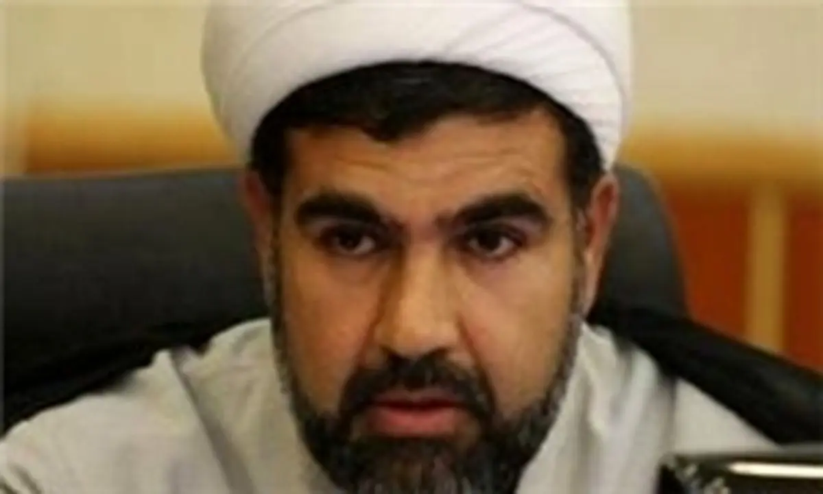 کسانی کاندیدا شوند که از ملت ایران عقب نمانند