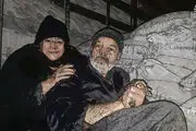 کشف قاچاق پیر زن و پیر مرد در گمرک/ عکس