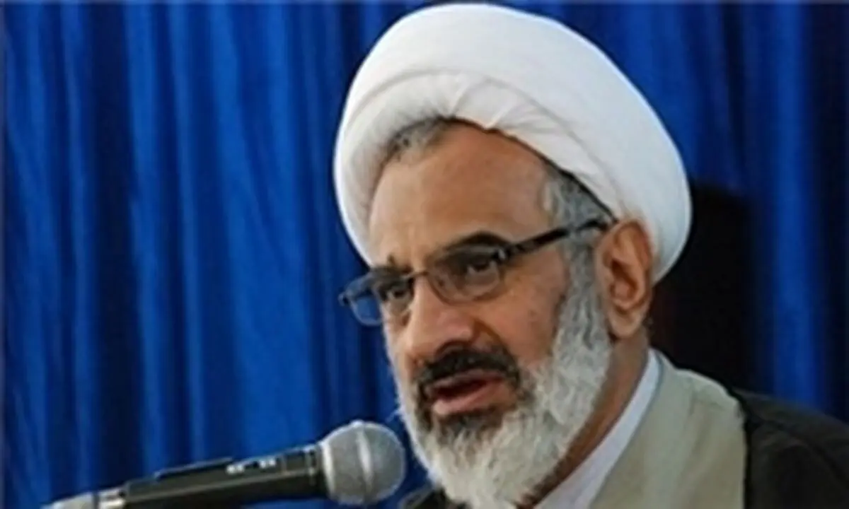 هرکجا خطری متوجه انقلاب باشد سپاه ورود می‌کند