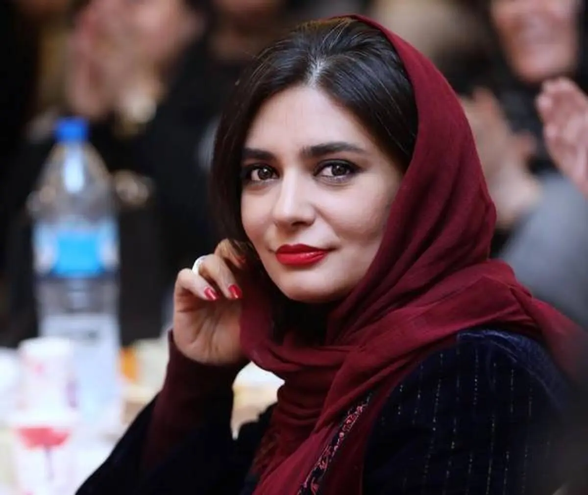 تیپ عجیب لیندا کیانی در خارج از کشور