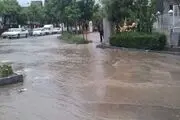جت اسکی سواری در سیل/ عکس