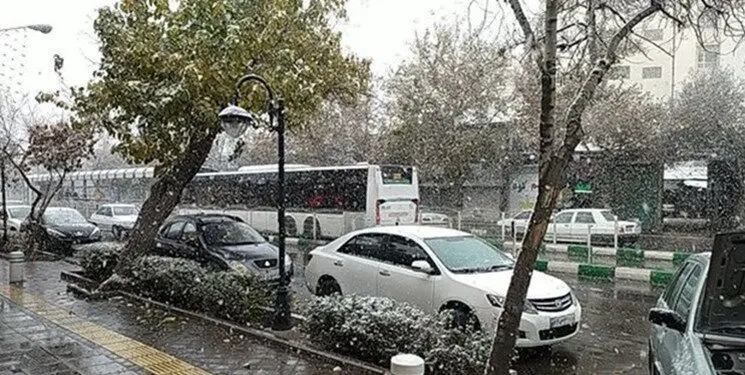  ادارات، مدارس و دانشگاه‌های تهران شنبه تعطیل شد/ کاهش زمان فعالیت بانک‌ها 