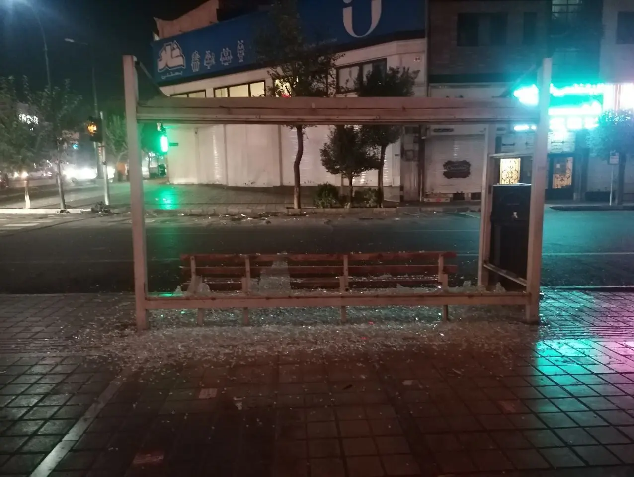 آسیب‌هایی که اغتشاشات به اموال عمومی زد/گزارش تصویری