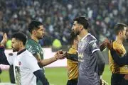یک کار نیمه‌تمام در پرسپولیس دارم