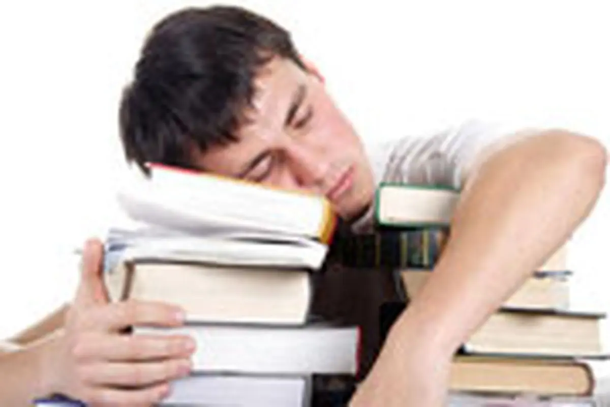 چرا تا ظهر خسته می شویم؟