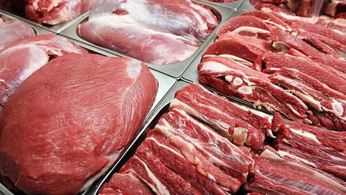 توزیع روزانه بیش از ۵۰۰ تن گوشت قرمز تنظیم بازار در تهران
