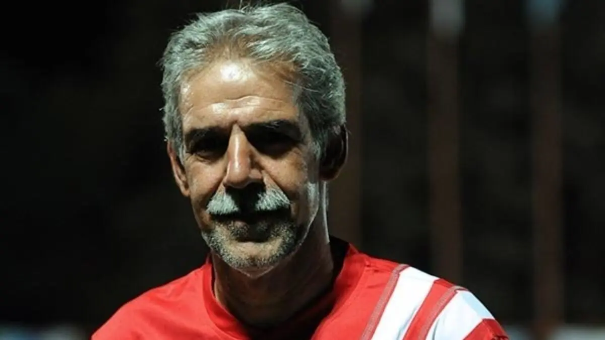 فنونی زاده: بیرانوند نیمی از اعتبار و شهرت خود را از دست داد
