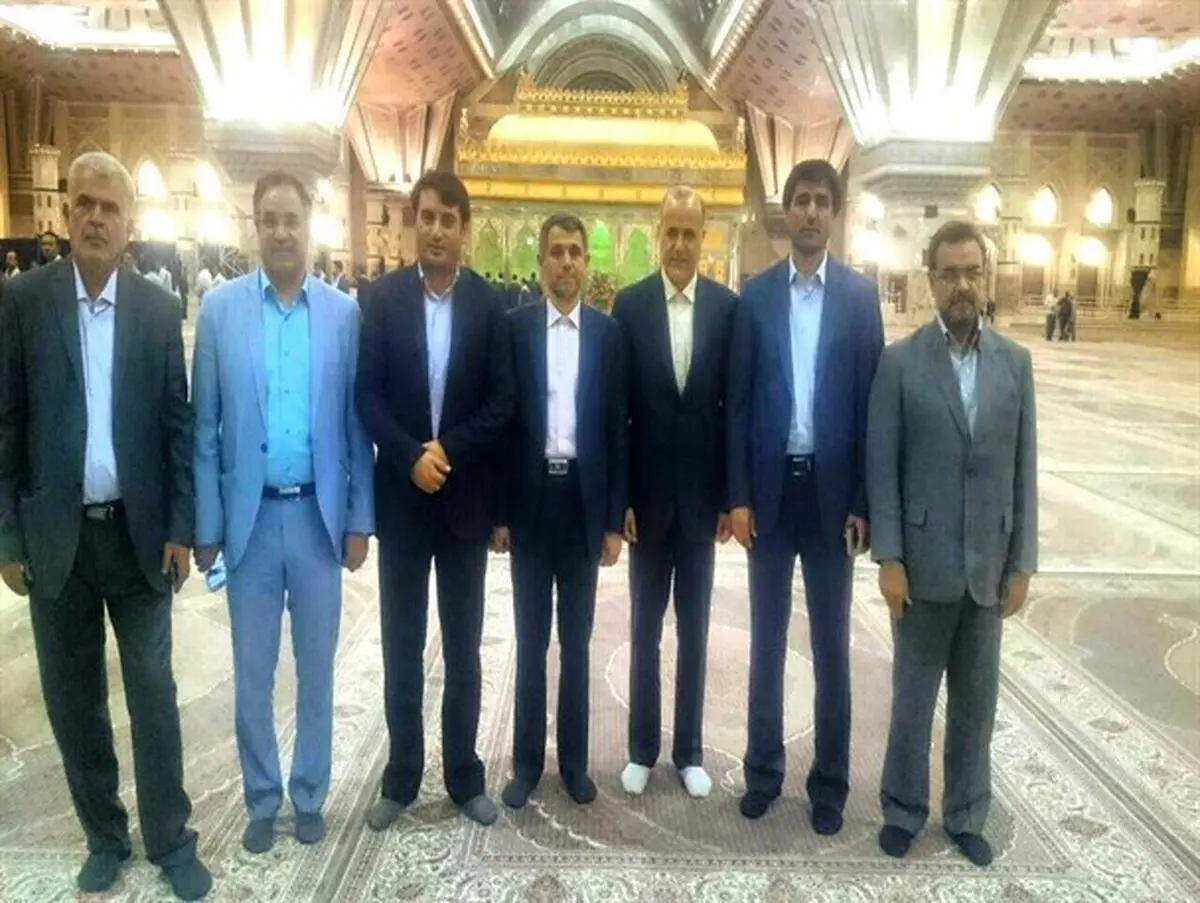 منتخبان مجلس دهم استان اردبیل در حرم حضرت امام (ره)