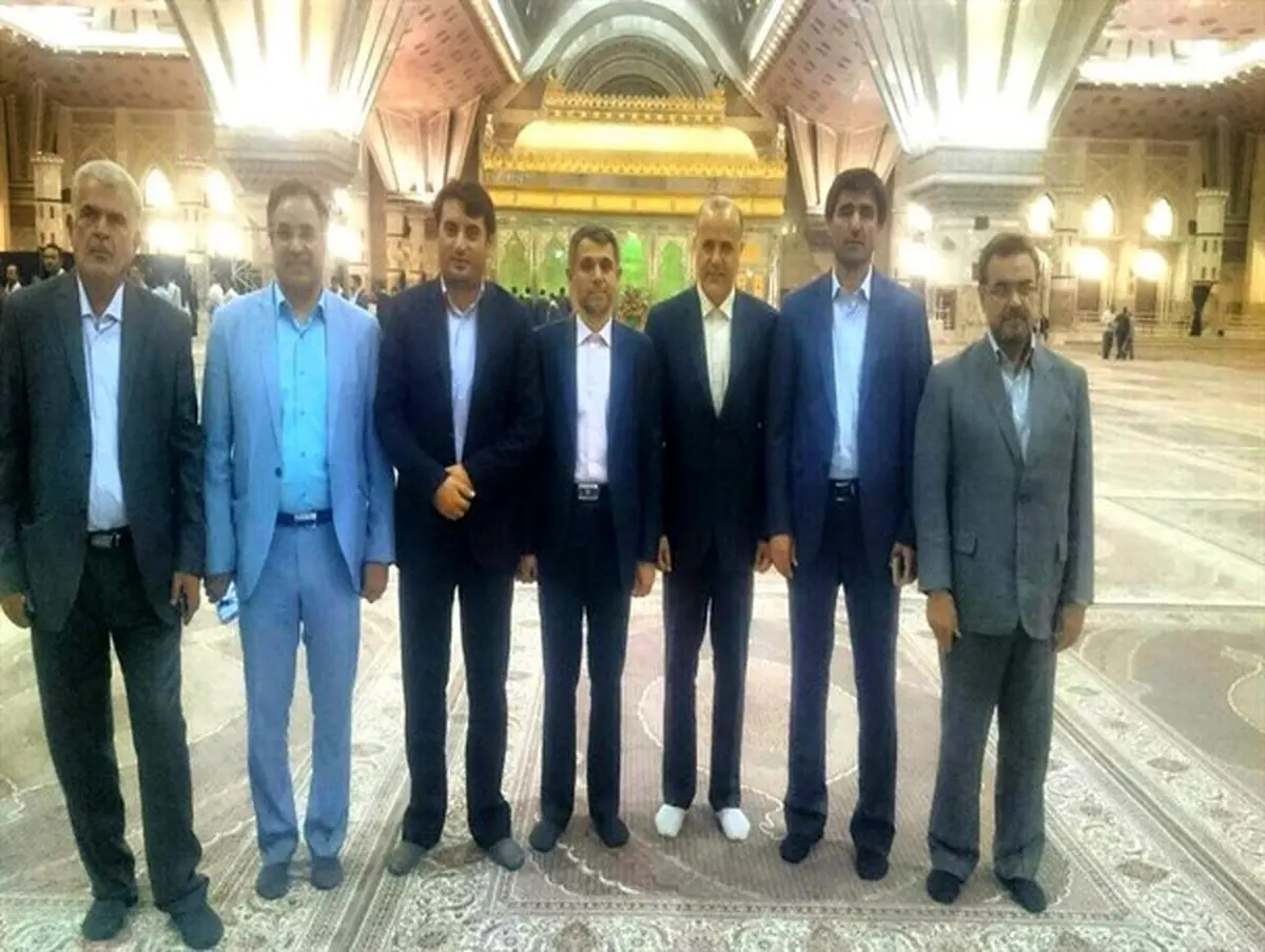 منتخبان مجلس دهم استان اردبیل در حرم حضرت امام (ره)