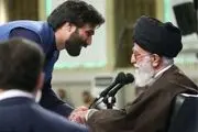 شعرخوانی صابرخراسانی پیش از سخنرانی رهبری 